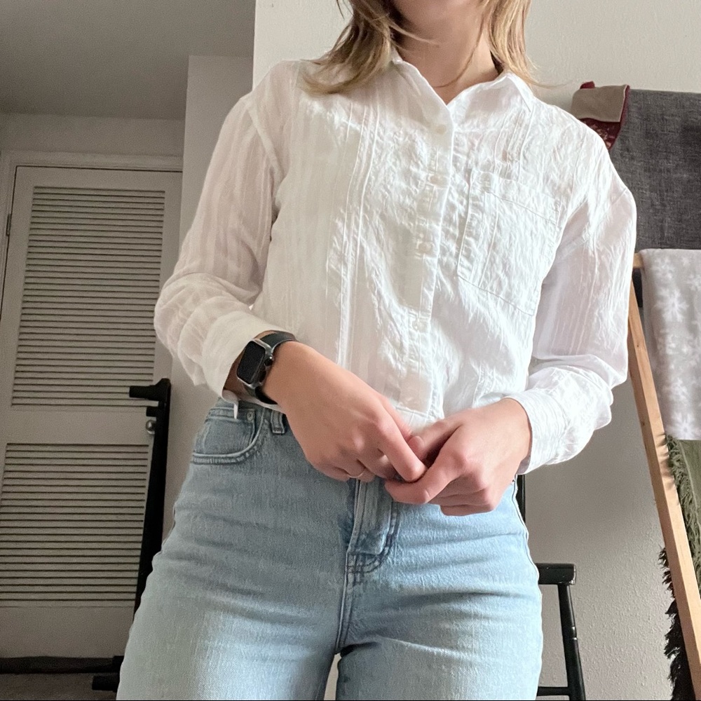cropped white button down - Picture 3 of 3